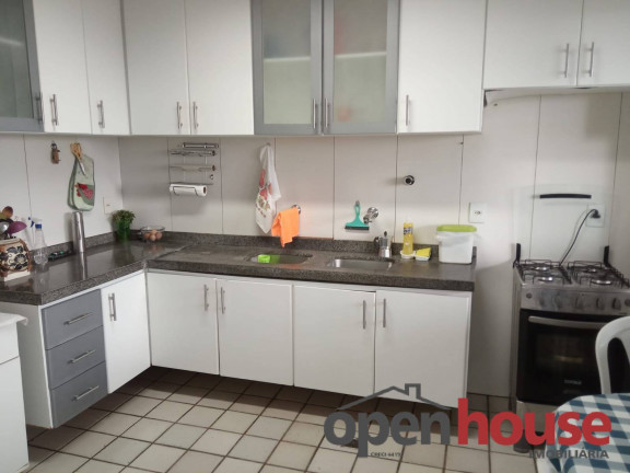 Imagem Apartamento com 3 Quartos à Venda, 186 m² em Candelária - Natal
