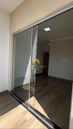 Imagem Casa com 3 Quartos à Venda, 110 m² em Masterville - Sarzedo