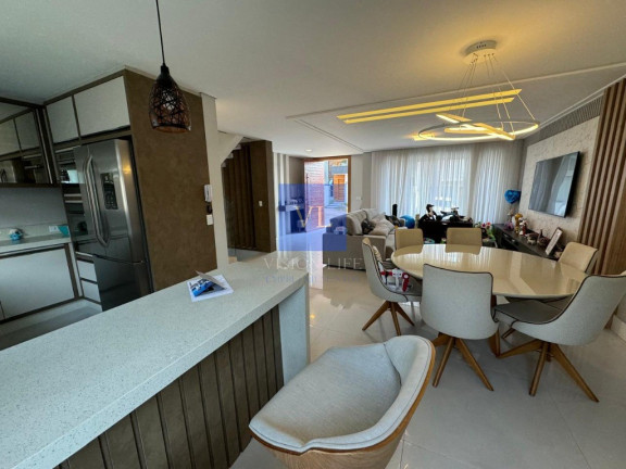 Imagem Casa com 3 Quartos à Venda, 200 m² em Cachoeira - Curitiba