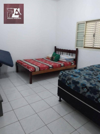 Imagem Chácara com 3 Quartos à Venda, 230 m² em Piquete - Piquete Imagem Chácara com 3 Quartos à Venda, 230 m² em Piquete - Piquete
