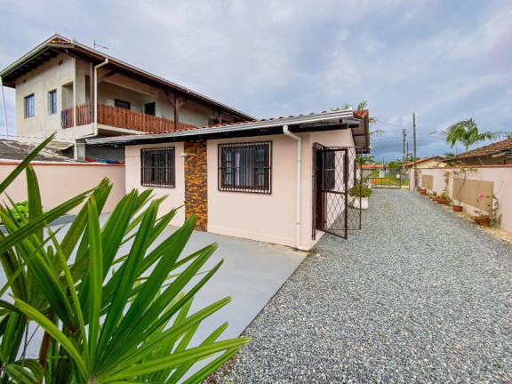 Imagem Casa com 3 Quartos à Venda, 360 m² em Centro - Balneário Barra Do Sul
