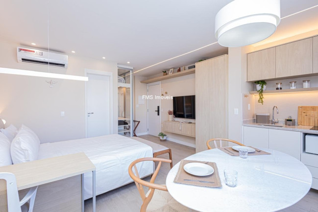 Imagem Imóvel com 1 Quarto para Alugar, 29 m² em Itaim Bibi - São Paulo