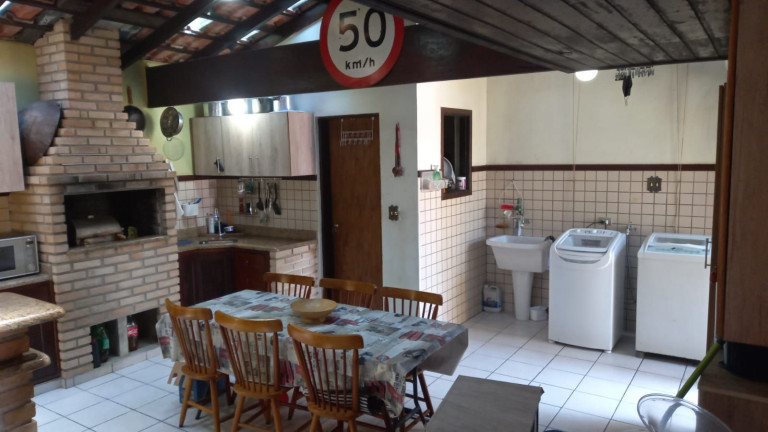 Imagem Sobrado com 4 Quartos à Venda, 232 m² em Praia Do Sonho - Itanhaém Imagem Sobrado com 4 Quartos à Venda, 232 m² em Praia Do Sonho - Itanhaém