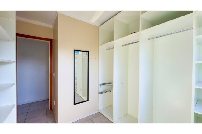 Imagem Imóvel com 3 Quartos à Venda, em Tristeza - Porto Alegre Imagem Imóvel com 3 Quartos à Venda, em Tristeza - Porto Alegre