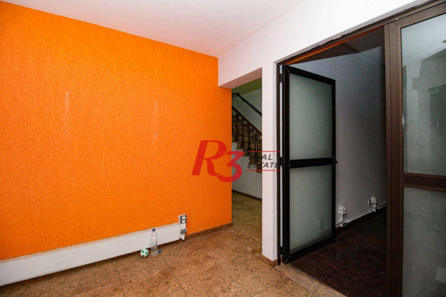 Imagem Casa com 4 Quartos para Alugar, 333 m² em Embaré - Santos