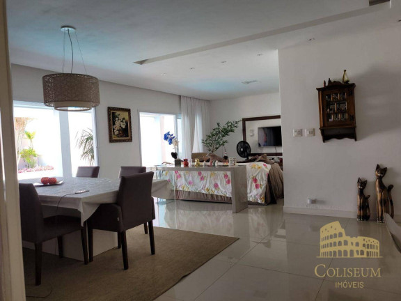 Imagem Casa com 3 Quartos à Venda, 258 m² em Canto Do Forte - Praia Grande Imagem Casa com 3 Quartos à Venda, 258 m² em Canto Do Forte - Praia Grande