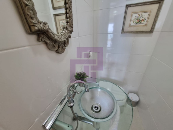 Imagem Apartamento com 3 Quartos à Venda, 180 m² em Pitangueiras - Guarujá