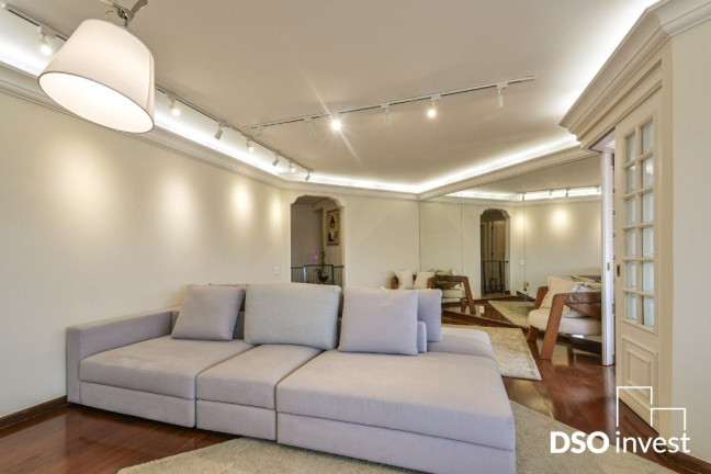 Imagem Apartamento com 4 Quartos à Venda,  em Moema - São Paulo