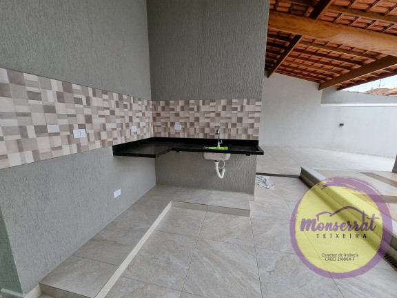 Imagem Imóvel com 3 Quartos à Venda, em Ruínas - Peruíbe Imagem Imóvel com 3 Quartos à Venda, em Ruínas - Peruíbe