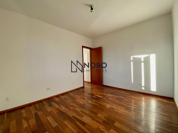 Imagem Apartamento com 2 Quartos à Venda, 77 m² em Centro - Santa Maria Imagem Apartamento com 2 Quartos à Venda, 77 m² em Centro - Santa Maria