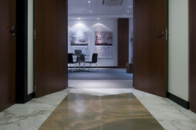 Imagem Sala Comercial à Venda, 212 m² em Batel - Curitiba Imagem Sala Comercial à Venda, 212 m² em Batel - Curitiba