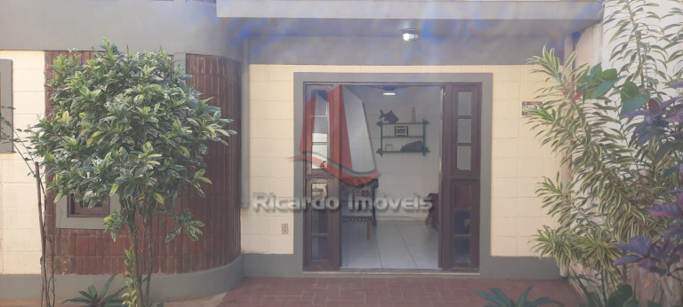 Casa de Condomínio com 2 Quartos à Venda, 100 m² em Peró - Cabo Frio