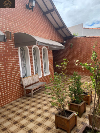 Imagem Casa com 3 Quartos à Venda, 257 m² em Vila Scarpelli - Santo André Imagem Casa com 3 Quartos à Venda, 257 m² em Vila Scarpelli - Santo André