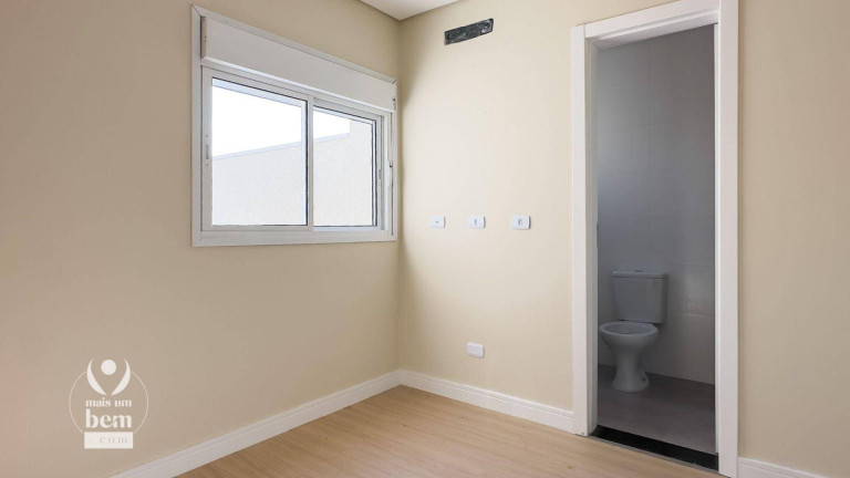 Imagem Sobrado com 3 Quartos à Venda, 244 m² em Campo Comprido - Curitiba Imagem Sobrado com 3 Quartos à Venda, 244 m² em Campo Comprido - Curitiba