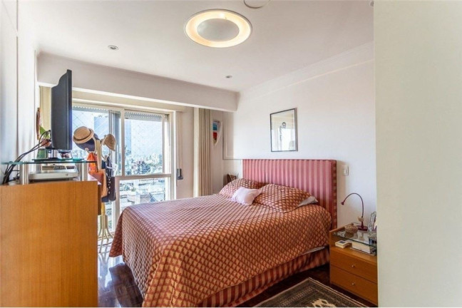 Imagem Imóvel com 4 Quartos à Venda, 418 m² em Moinhos De Vento - Porto Alegre