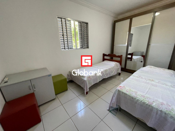 Imagem Casa com 5 Quartos para Alugar, em Centro - Montes Claros Imagem Casa com 5 Quartos para Alugar, em Centro - Montes Claros