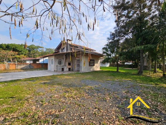 Imagem Casa com 3 Quartos à Venda, 697 m² em Costeira - Balneário Barra Do Sul Imagem Casa com 3 Quartos à Venda, 697 m² em Costeira - Balneário Barra Do Sul