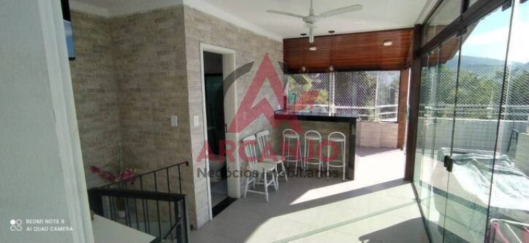 Imagem Apartamento com 3 Quartos à Venda, 123 m² em Toninhas - Ubatuba