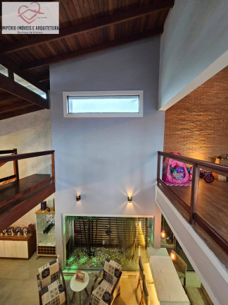 Casa com 3 Quartos para Alugar,  em Pontal De Santa Marina - Caraguatatuba