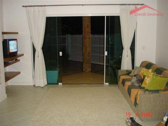 Imagem Casa com 3 Quartos à Venda, 208 m² em Itacolomi - Piçarras