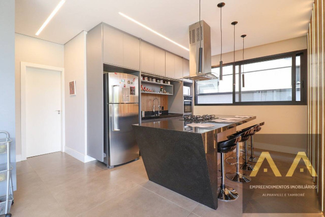 Imagem Casa com 4 Quartos à Venda, 388 m² em Tamboré - Santana De Parnaíba Imagem Casa com 4 Quartos à Venda, 388 m² em Tamboré - Santana De Parnaíba