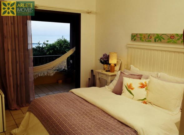 Imagem Casa com 6 Quartos para Alugar ou Temporada, 300 m² em Mariscal - Bombinhas Imagem Casa com 6 Quartos para Alugar ou Temporada, 300 m² em Mariscal - Bombinhas