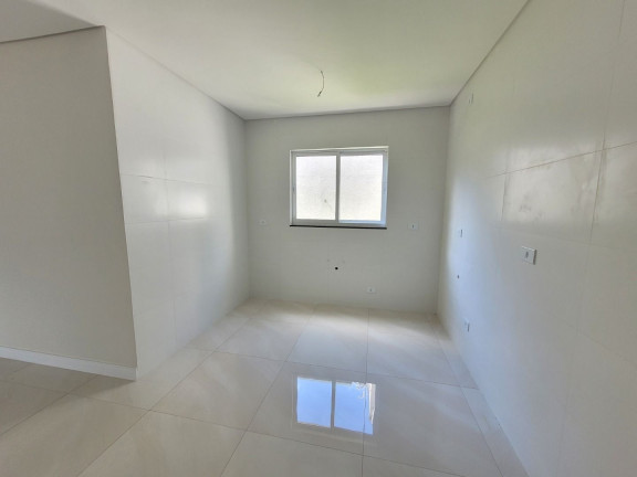 Imagem Casa com 3 Quartos à Venda, 175 m² em Cidade Industrial - Curitiba