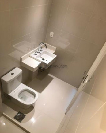 Imagem Imóvel com 2 Quartos à Venda, 81 m² em Icaraí - Niterói Imagem Imóvel com 2 Quartos à Venda, 81 m² em Icaraí - Niterói