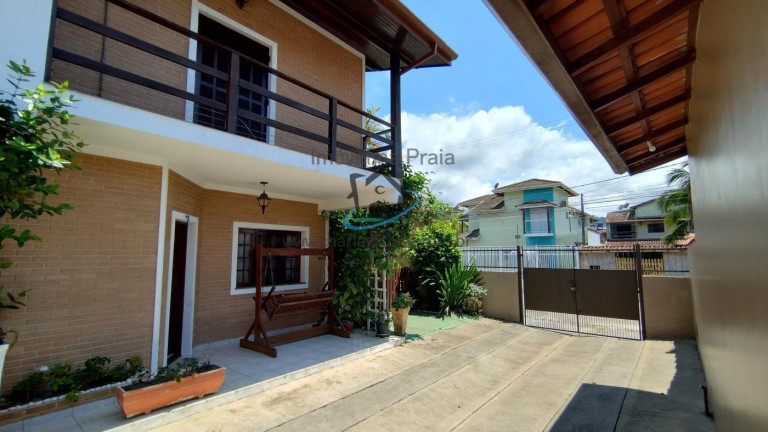 Imagem Casa com 3 Quartos à Venda, 144 m² em Massaguaçu - Caraguatatuba