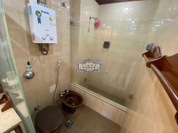 Imagem Apartamento com 3 Quartos à Venda, 141 m² em Copacabana - Rio De Janeiro Imagem Apartamento com 3 Quartos à Venda, 141 m² em Copacabana - Rio De Janeiro