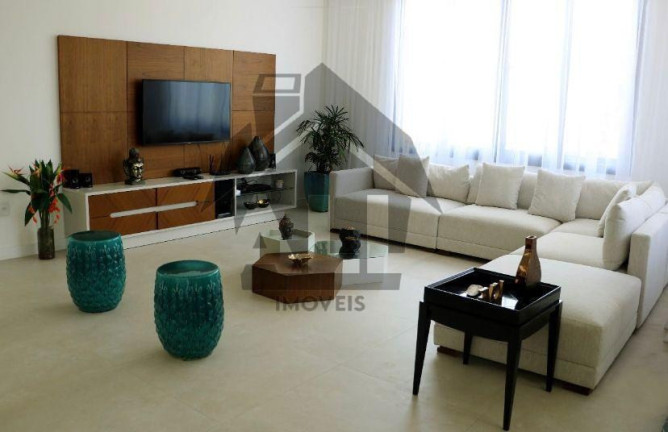 Imagem Casa com 7 Quartos à Venda, 362 m² em Guarajuba - Camaçari Imagem Casa com 7 Quartos à Venda, 362 m² em Guarajuba - Camaçari