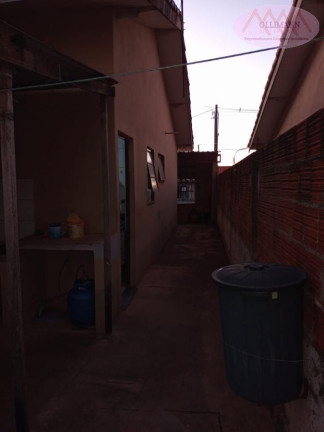 Imagem Casa com 3 Quartos à Venda, 209 m² em Tanquinho - Tatuí
