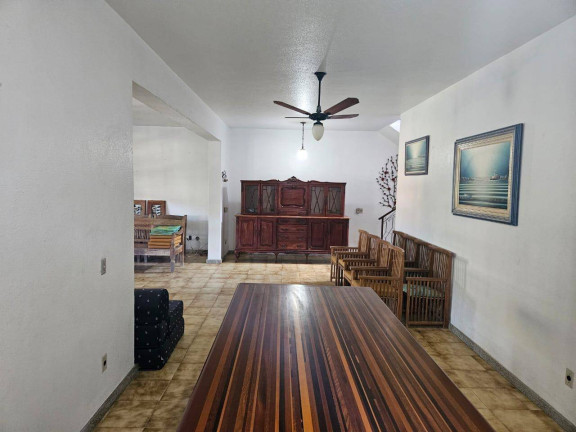 Imagem Casa com 4 Quartos à Venda, 270 m² em Bananeiras (iguabinha) - Araruama Imagem Casa com 4 Quartos à Venda, 270 m² em Bananeiras (iguabinha) - Araruama