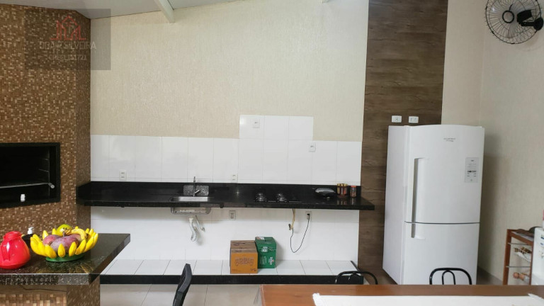 Imagem Sobrado com 3 Quartos à Venda, 231 m² em Parque Nova Carioba - Americana