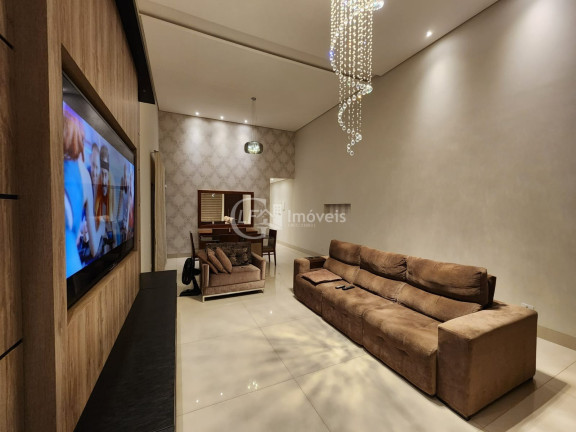 Imagem Casa com 3 Quartos à Venda, 260 m² em Amambaí - Campo Grande