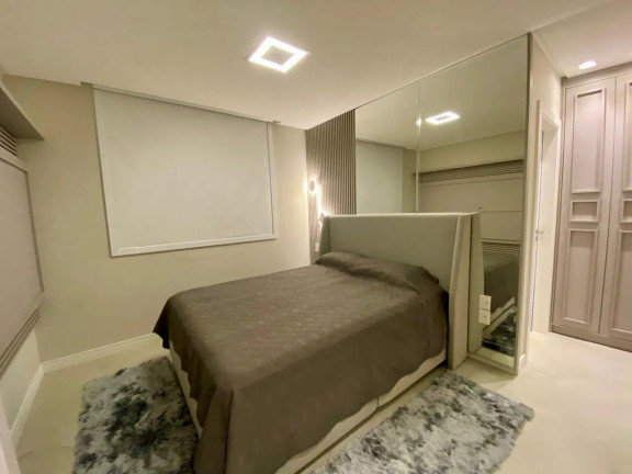 Imagem Apartamento com 3 Quartos à Venda, 130 m² em Pioneiros - Balneário Camboriú Imagem Apartamento com 3 Quartos à Venda, 130 m² em Pioneiros - Balneário Camboriú