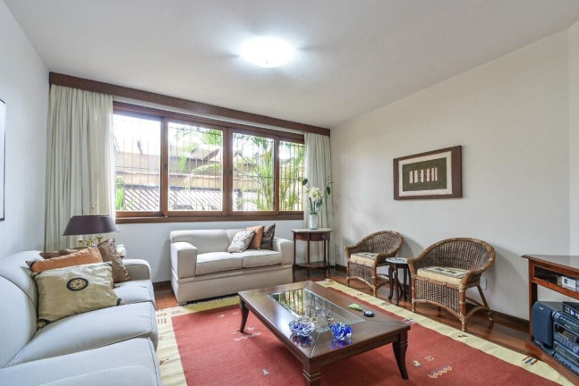 Imagem Casa com 3 Quartos à Venda, 190 m² em Indianópolis - São Paulo Imagem Casa com 3 Quartos à Venda, 190 m² em Indianópolis - São Paulo