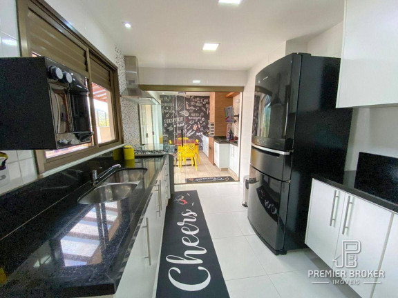 Imagem Cobertura com 3 Quartos à Venda, 214 m² em Cascata Guarani - Teresópolis Imagem Cobertura com 3 Quartos à Venda, 214 m² em Cascata Guarani - Teresópolis
