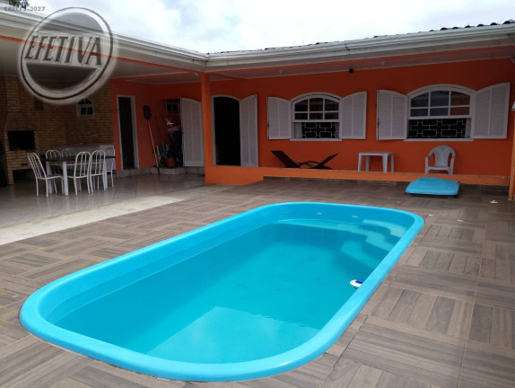 Casa com 6 Quartos à Venda, 210 m² em Sertãozinho - Matinhos