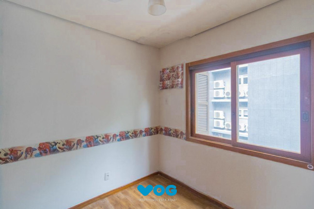 Imagem Imóvel com 3 Quartos à Venda, 225 m² em Petrópolis - Porto Alegre Imagem Imóvel com 3 Quartos à Venda, 225 m² em Petrópolis - Porto Alegre