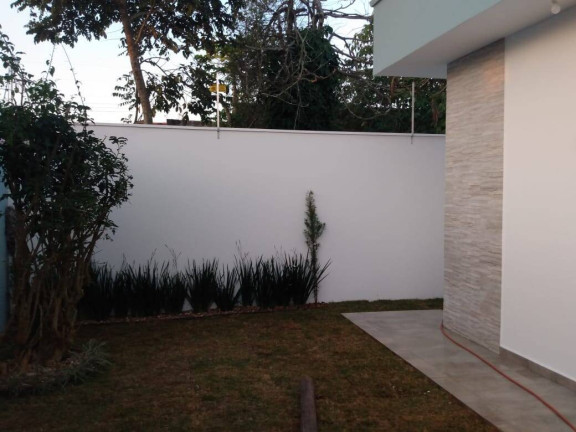 Imagem Casa com 3 Quartos à Venda, 402 m² em Santa Júlia - Itanhaém