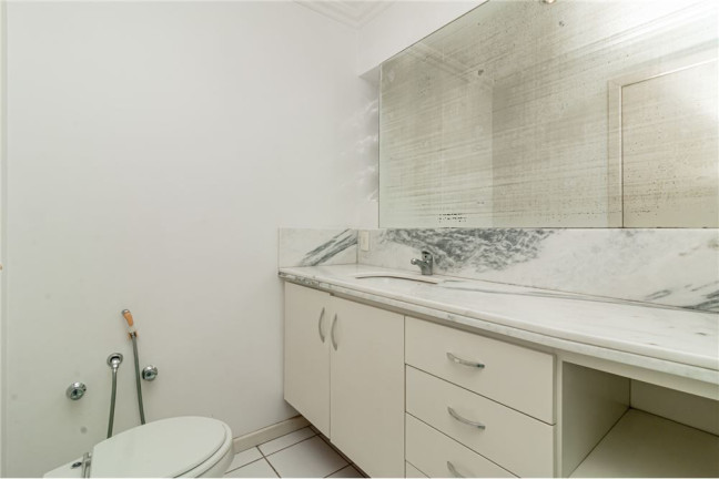 Imagem Apartamento com 2 Quartos à Venda, 87 m² em Petrópolis - Porto Alegre