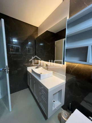 Imagem Casa com 3 Quartos à Venda, 202 m² em Parzianello - Pato Branco