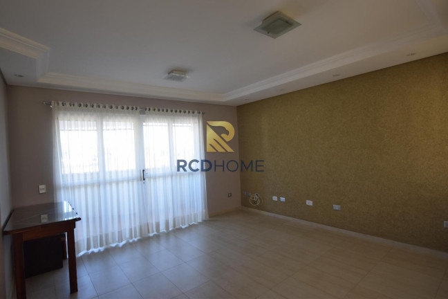 Imagem Casa com 4 Quartos à Venda, 199 m² em Uberaba - Curitiba