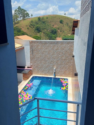 Casa com 2 Quartos à Venda, 130 m² em Parque Cambuci - Santa Branca