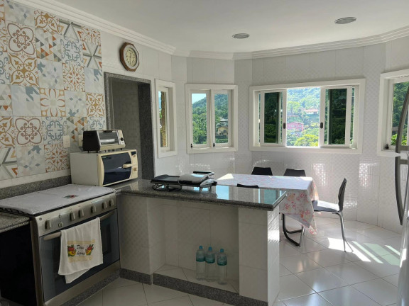 Casa com 6 Quartos à Venda, 310 m² em Carlos Guinle - Teresópolis