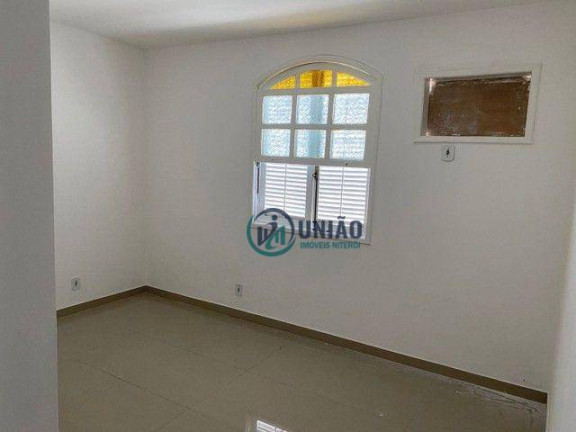 Imagem Casa com 4 Quartos à Venda, 250 m² em Piratininga - Niterói