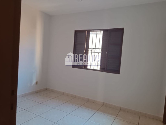 Imagem Casa com 3 Quartos à Venda, 300 m² em Vila Alvorada - Uberaba