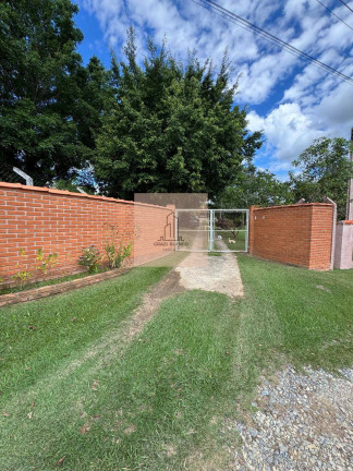 Imagem Chácara com 5 Quartos à Venda, 300 m² Imagem Chácara com 5 Quartos à Venda, 300 m²