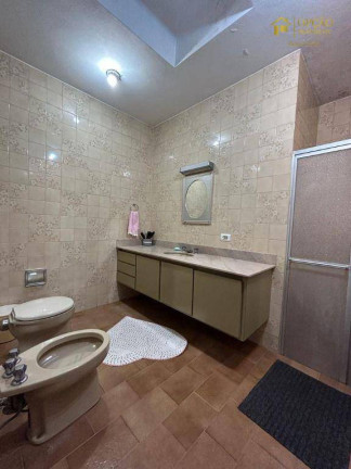 Imagem Casa com 3 Quartos à Venda, 325 m² em Brasil - Itu